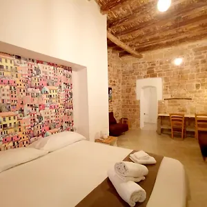 Santa Manna, Vecchia Apartament Bari